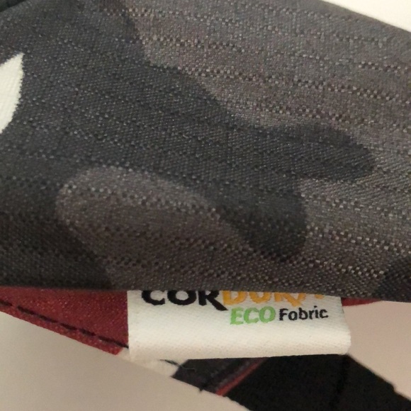 Supreme Red Camo Sling Bag - Picture 7 of 11